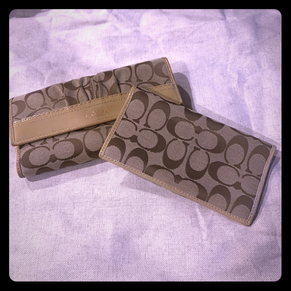Coach wallet
